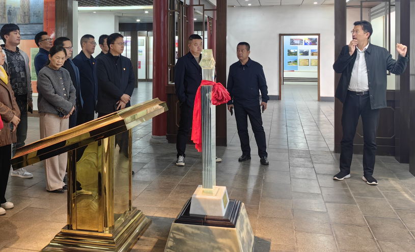 截图_2023-11-28_17-19-42.png