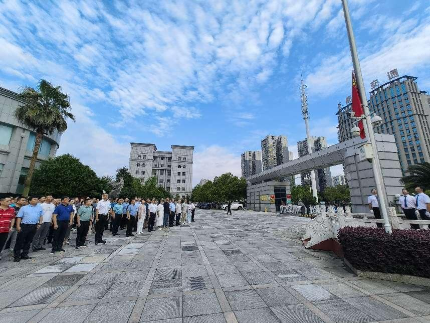 升旗仪式1(1).png
