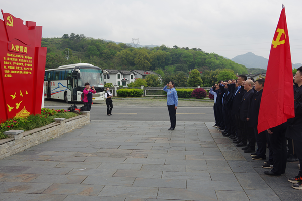 QQ图片20210429210802.png QQ图片20210429210802.png